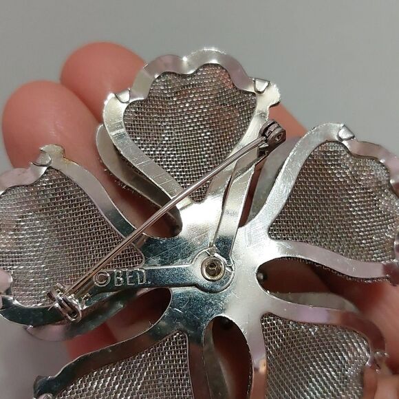 Vintage Signed BED Silver Tone Mesh Flower Brooch Pin - Picture 5 of 6